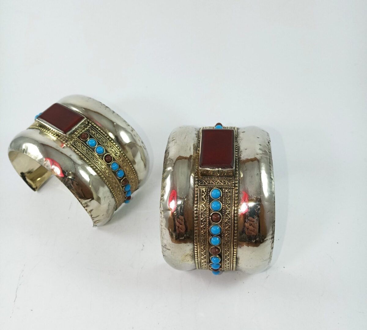 Beaded Line Stylish Bracelet - Image 5