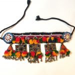 Pompom Vintage Square Pendant Choker