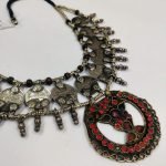 Round Pendant Sleek Coins Necklace