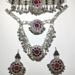Round Pendants Tribal Necklace Set