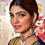 White Pearl Butterfly Choker Set