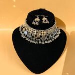 Hanging Moon Mirror Choker Set