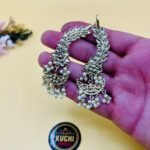 Spin Vail Golden White Beads Earring